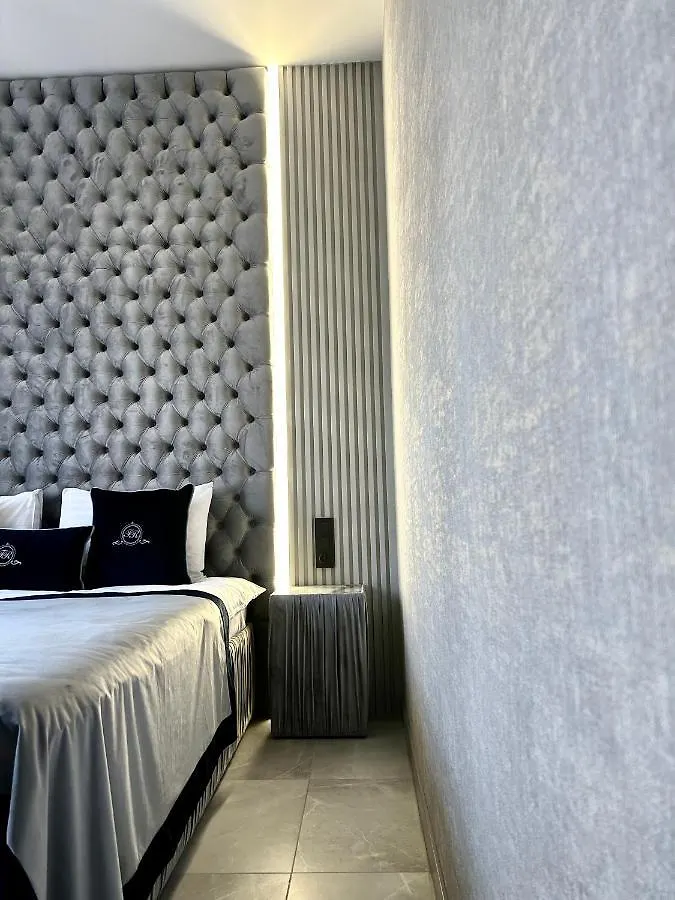 Central Family Boutique Apartments 1 Львов